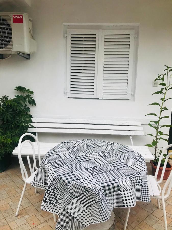 Apartments Mm بودفا المظهر الخارجي الصورة