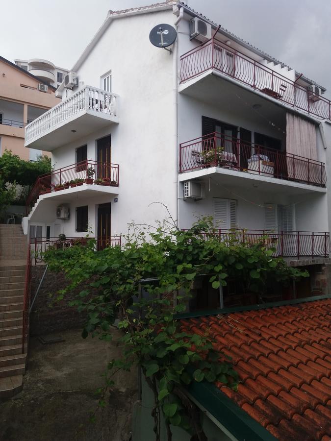 Apartments Mm بودفا المظهر الخارجي الصورة